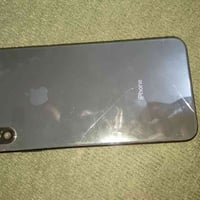 ايفون • ٢٥٦ • بطارية١٠٠