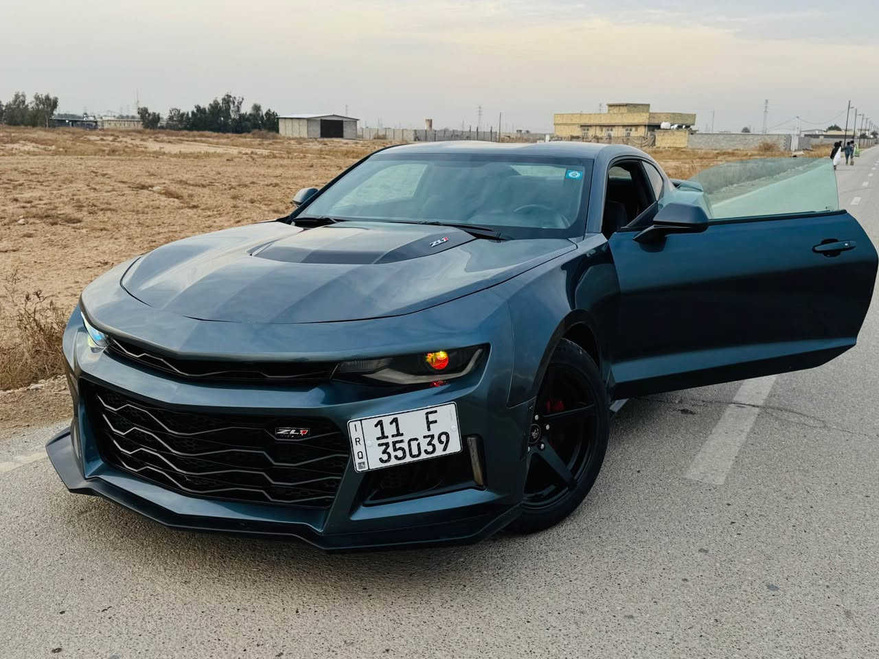 كمارو 2019 ايكو للبيع او مراوس 
السياره جديده مناقصها شي 
عليها تحديث Zl1 
مكينه. 4تيربو  
شاشه كبيه
سماعه دمام.  BOSE 
كير ٣ انضمه 
سايد بريك دكمه 
شفتات 
تحكمات ستيرن 
ويل حجم 18 نجمه  تو سايز. ابو الخسفه 
جاهزه مناقصها شي. 
السعر. ١٢٦  وبيها مجال
مكان السياره بغداد تقاطع النهروان   للستفسار ***********/*********** المدائن, بابل
