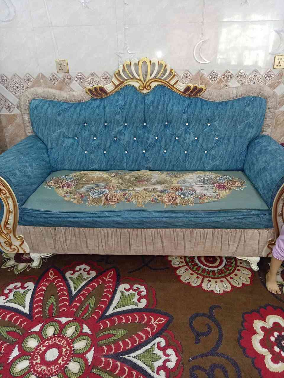 السلام عليكم تخم 10مقاعد نظافه 95	 ٪السعر 350وبي مجال


**إذا كنت صاحب هذا الإعلان وتريد حذفه لأي سبب، رجاءا أرسل رسالة إلى الدعم الفني**