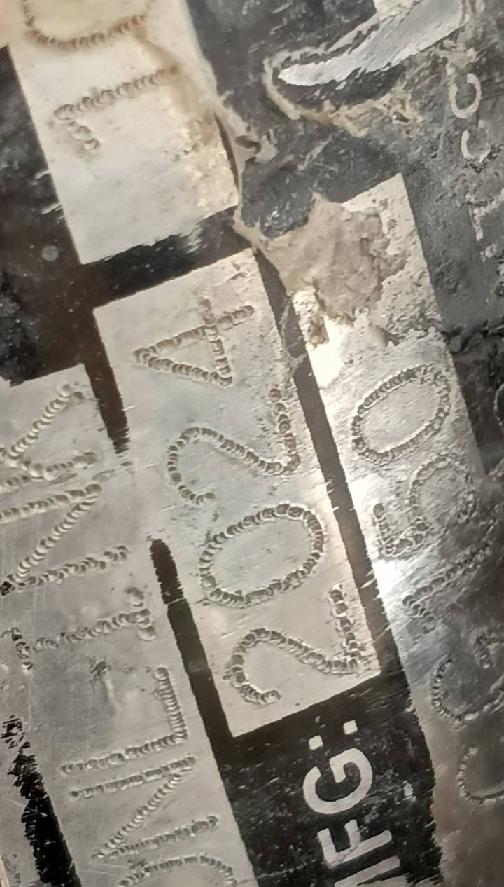 السلام عليكم
بارت 24 كلك كلك محرك ستوته للمراوس بستوته كلك ***********
