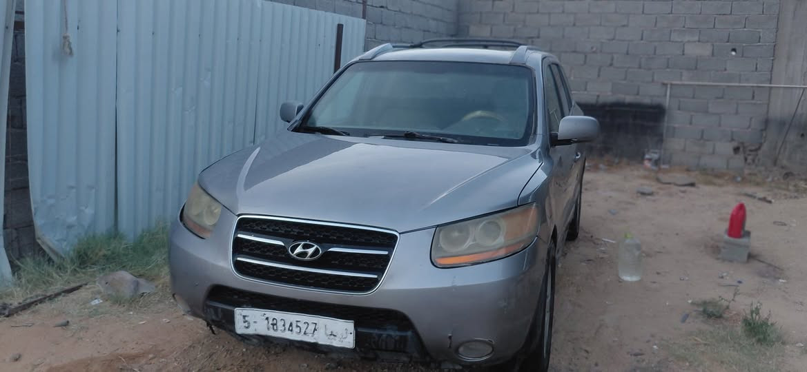 السلام عليكم سنتافي محرك 33ماشيه 140 فقط عيبها قرسيوني تولع وتتحرك مكيف شغال زواق الدار قاعده  سعرها بلاش ان شاء الله 13500هاتف0944585795..0922833906


**إذا كنت صاحب هذا الإعلان وتريد حذفه لأي سبب، رجاءا أرسل رسالة إلى الدعم الفني**