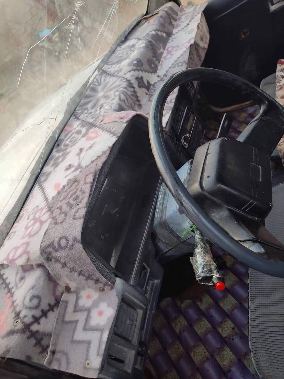 السلام عليكم سياره بيكم مستبوشي موديل 94 رقم مثنى مالكه يمي تريد وكاله تريد مداور شنو يعجبك محرك كير حاويه توهن شادهن مكفولات كابريتر جديده تخم تاير جديد باتري جديد اكسن جديد السعر 20بيه مجال اتصال عله اذا رقمي ***********
