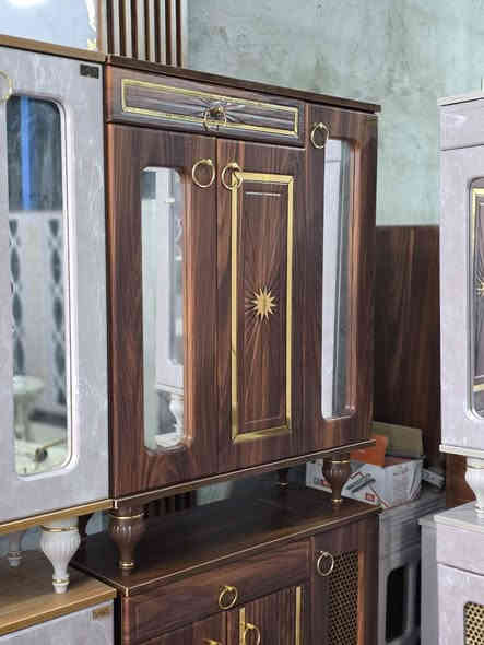 خلي بيتك ويانه احلى 🥿✨
جزامة 3 أبواب ويّا مجر جانبي
تصميم أنيق، عملي، ويوفّرلك ترتيب مثالي بأي زاوية من بيتك 💼🏡

📏 الأبعاد:
▫️ العرض: 85 سم
▫️ الارتفاع: 100 سم
▫️ العمق: 32 سم
 
🚛 تتوفر لدينا خدمة توصيل كافه محافظات العراق

📞 اطلبها هسه واتساب أو اتصال: *********** 

📦 الكمية محدودة جداً.. الحق قبل لا تخلص!
