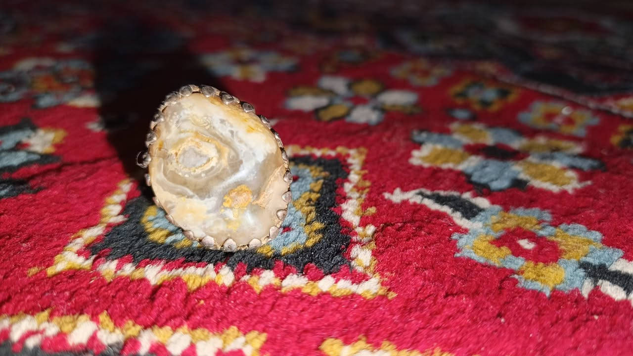 محابس نوادر للبيع 
للتواصل خاص فقط 
ملاحظة ) الاحمر مخطوط خط قديم (يا قائم ال محمد )


**إذا كنت صاحب هذا الإعلان وتريد حذفه لأي سبب، رجاءا أرسل رسالة إلى الدعم الفني**