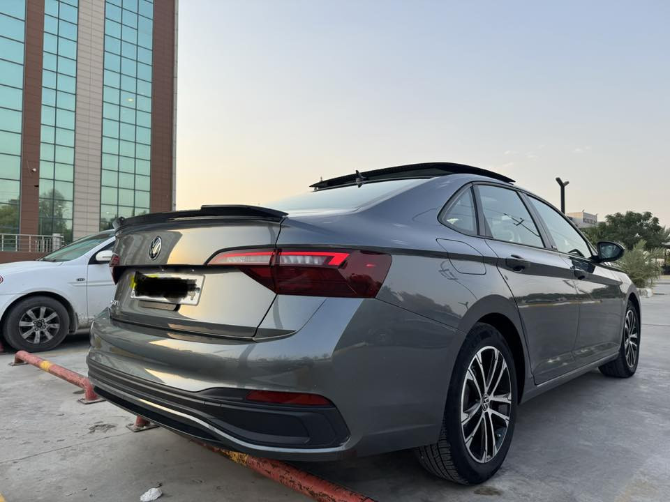 جيتا 2023 🇩🇪
حجم محرك 1.5T 
وارد #كندي 
مواصفات فول
Comfort line

ماشي ٣٧ الف فقط 
🔹فقط بونيد صبغ (ضرر سطحي)
🔹ئيرباك: فقط ستيرن و بشرط بيلادي 
🔹بجم كبس يعني راديتر و الدعاميات بلادي ❗️

⛔️مواصفات 
بانوراما 
شاشة جبيرة 
شاشة لمس مع الإشارة باليد 
كوشين و ايضاً ستيرن هيتر
داخل ليد بلادي
شحن مع كاربلاي واير ليس 
رادار ٣٦٠ درجة 
قيادة ذاتية (تيسلا)
رادار تحديد المسار
أربع أنظمة قيادة (eco +normal+sprot+snow)

مع مواصفات اخري …

بشرط بدون مصرف
والسيارة مال بيت 
باسمي حتي ٢٠٢٩

شراي يخابر و خاطرة مايكون إلا الطيب 

للمعلومات او اي استفسار         
 واتس اب ***********
