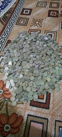 عدي هذا لقديمه للبيع اطي سعرك والعافيه عليك  خابرني أو تراسلني وتددلل ...