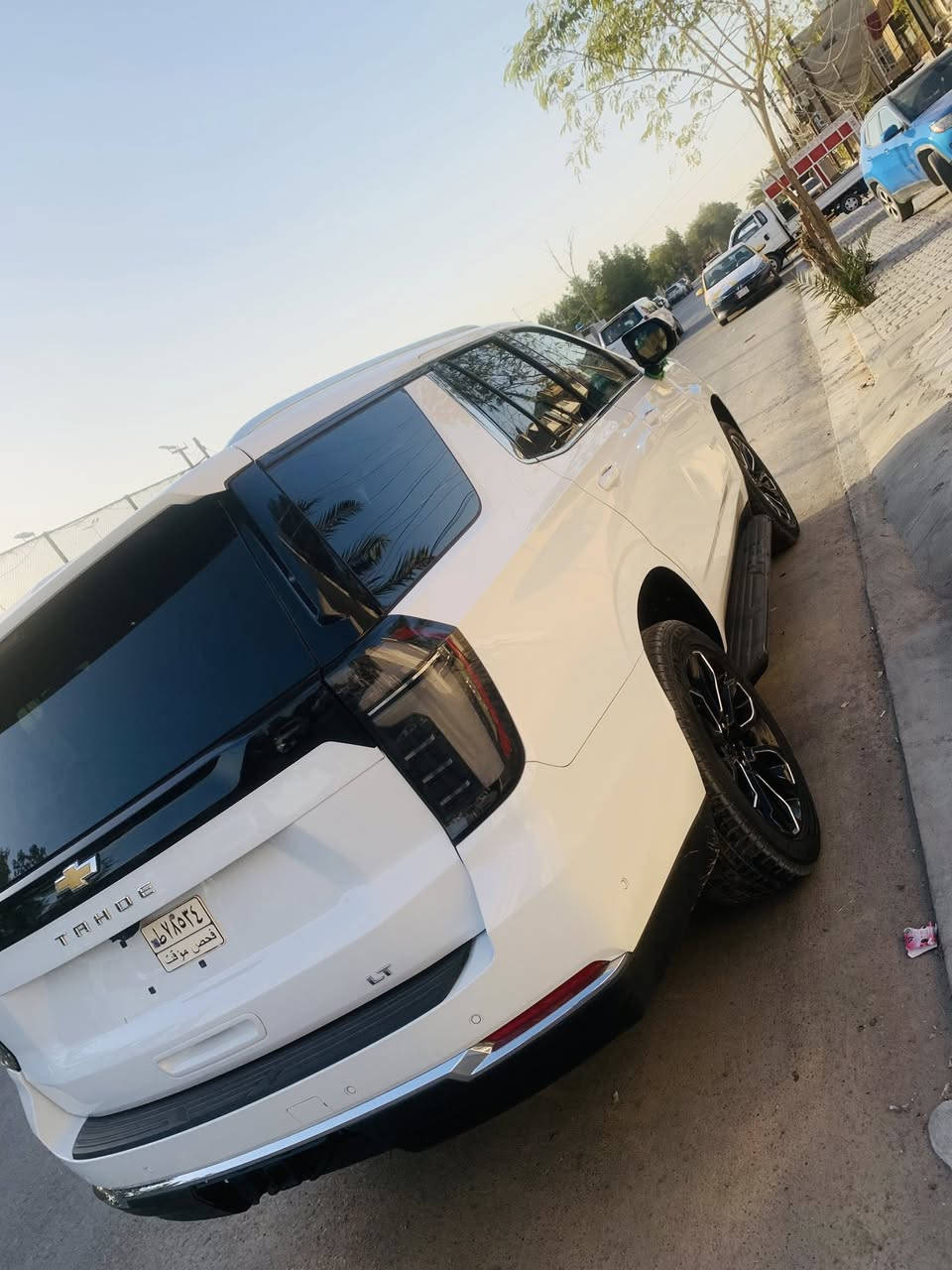 السلام عليكم تاهوLT شكل جديد
الموديل: 2025

الممشى:6 ألف

حادثه جاملغ مبدل اصلي وربع البنيد بدون شواصي بدون لغود

شرط گير ومحرك ما مفتوح،

المواصفات:

دبل أكسل (4×4)

سقف بانوراما

مقاعد تبريد وتدفئة

صندوق كهربائي (شفت)

تشغيل عن بعد

عرض معلومات على الزجاج الأمامي (داتاشو 

للاستفسار

*********** 

مكاني بغداد الأمين الثانيه علما السياره بدون رقم تترقم جميع المحافظات
