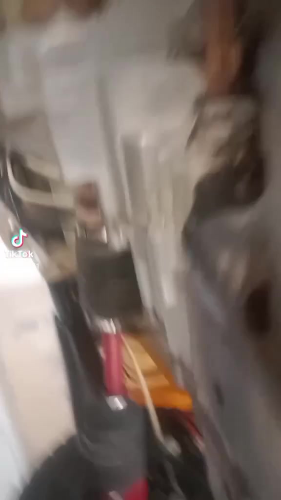 تكتك
موديل 22

محرك واكسل كفاله من الفتح وتنقيص 
تكتك تراي زيرو شرط 

دوس بلادي فقط طكه زغير يم الباب 

مكفوله من صبغ وتعمير وبارد 

مرقم وباسمي 

بغداد 

مدينه الصدر

رقم ***********اقراه المنشور عدل
