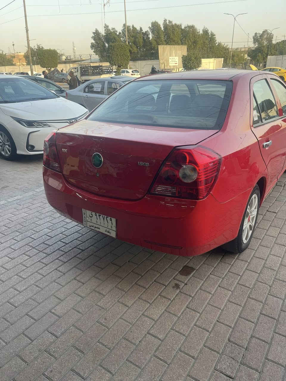 جيلي. ام كي. مديل. 2013مكفوله. سياره.  جديده. بسمي. سعر ٤٨. عنوان بغداد. ***********. شراي. يتصل.
