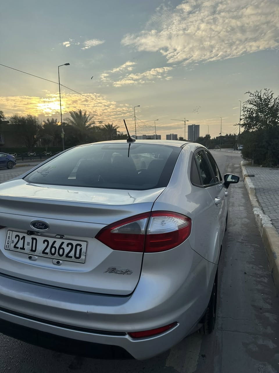 سلام عليكم فورد فيستا للبيع
موديل 2016 السياره جاهزه مكينه كير تبريد صدر كامله السياره ب اسمي حادثه من امريكا بنيد وجاملج وبل عراق جاملغ عكس السايق علكد شبر سعرها 77 الاتصال ***********
