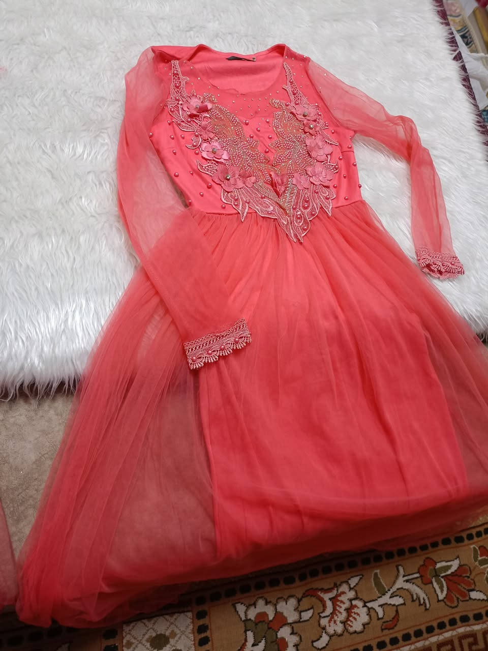 فستان قطعتين قياس 46 الوشاح مالته ع طول الفستان


**إذا كنت صاحب هذا الإعلان وتريد حذفه لأي سبب، رجاءا أرسل رسالة إلى الدعم الفني**