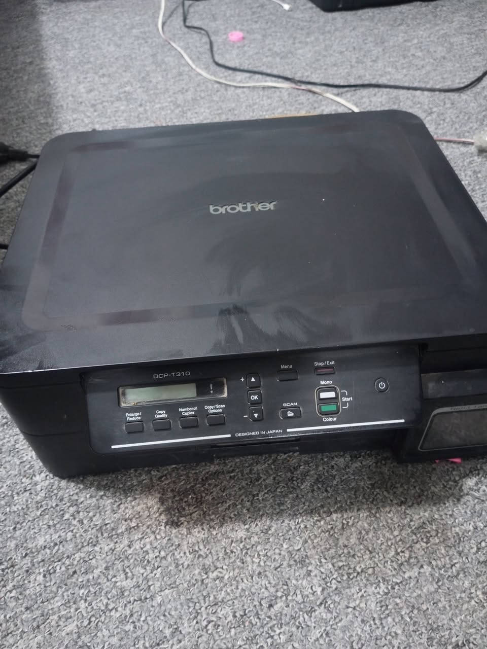 السلام عليكم 

 طابعة للبيع Canon G3470 الأصلية نضيفه جدا وستخدام بسيط سعره200الف وبيها مجال 

 للبيع طابعة برذر موديل DCP-T310، انضيفه  جداً ومثالية للطلاب والمكتب وسعره 180 وبيه مجال بسيط


**إذا كنت صاحب هذا الإعلان وتريد حذفه لأي سبب، رجاءا أرسل رسالة إلى الدعم الفني**