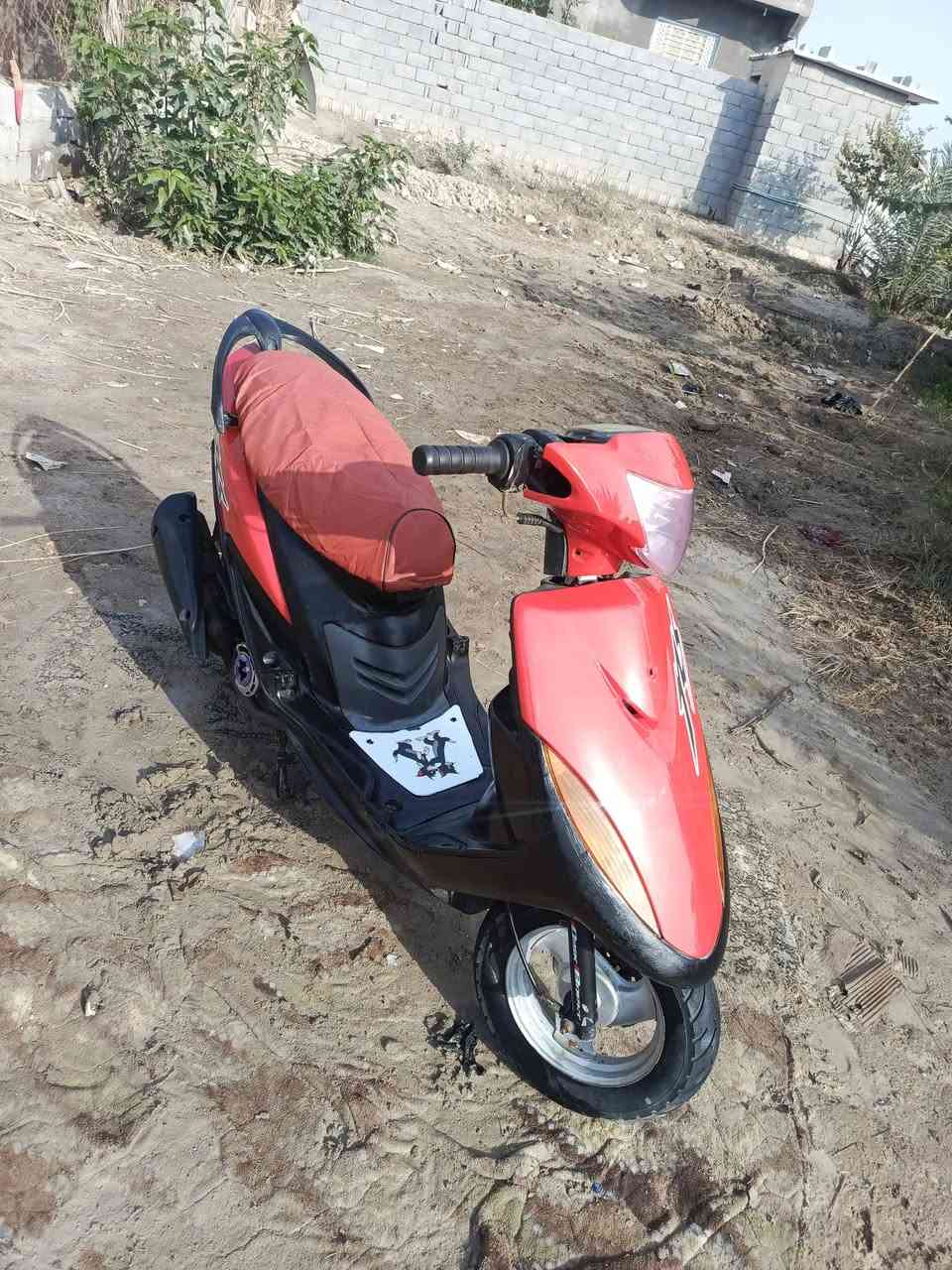 ماكس عدله للبيع دراجه حلوه مفتوحه مره وحده كلشي شغال لايتات اشاير بوشه 55 محركه حلو سعر 550وبيه مجال مكان قضاء الصادق ناحيه رقمي واتساب ***********
