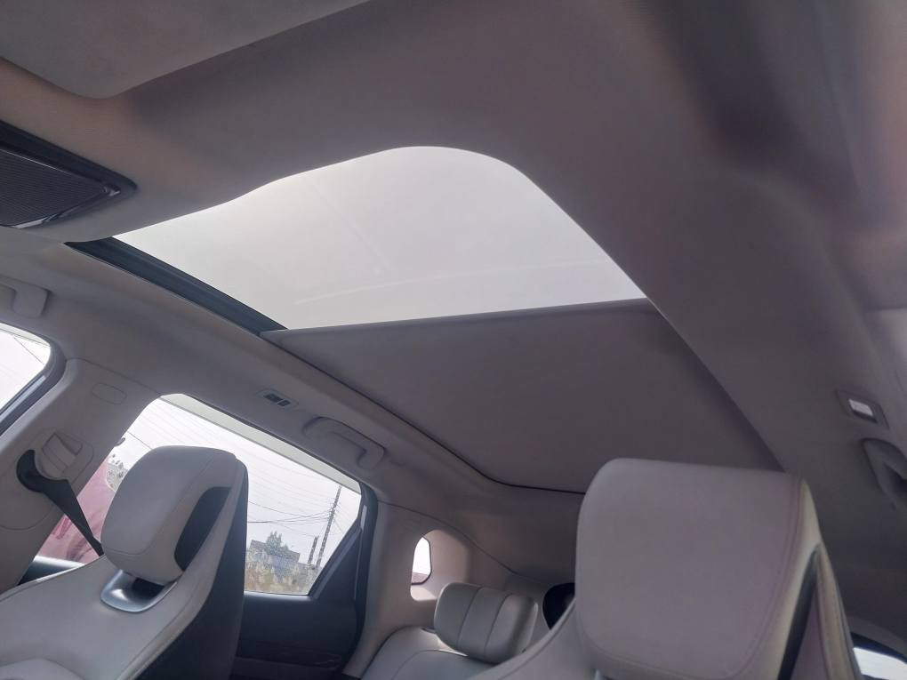 السلام عليكم للبيع فقط جيتور داشنك لاكجري  موديل ٢٠٢٤ محرك ١٥٠٠ تيربو ماشية ٦١الف كيلو مواصفات الاكجري معرفة بانوراما بصمة كامرات من جميع الاتجاهات ويل كب ١٩ انارة محيطية اوامر صوتية كشنات جلد تدفئة وتبريد   السيارة على ايدي ماخذهة زيرو  ادامة بالشركة السيارة داخل الضمان مغلفة PPF واجام عازل حراري ارضيات حوضية  السعر  ١٦٠ ورقة ولحد يكلي الزيرو ب ٢٤ مليون هاذي بدون مواصفات  مكان السيارة بسماية الاتصال *********** بغداد, العراق
