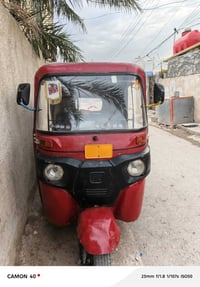 للبيع مستعجل موديل 18 السعر 3300 وبيها مجال مكان بغداد للاستفسار078361...