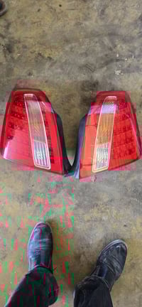 وبركاته اخواني الأعزاء أصحاب السيارات يوجد لدينا بك لايت وامرايات وسما...