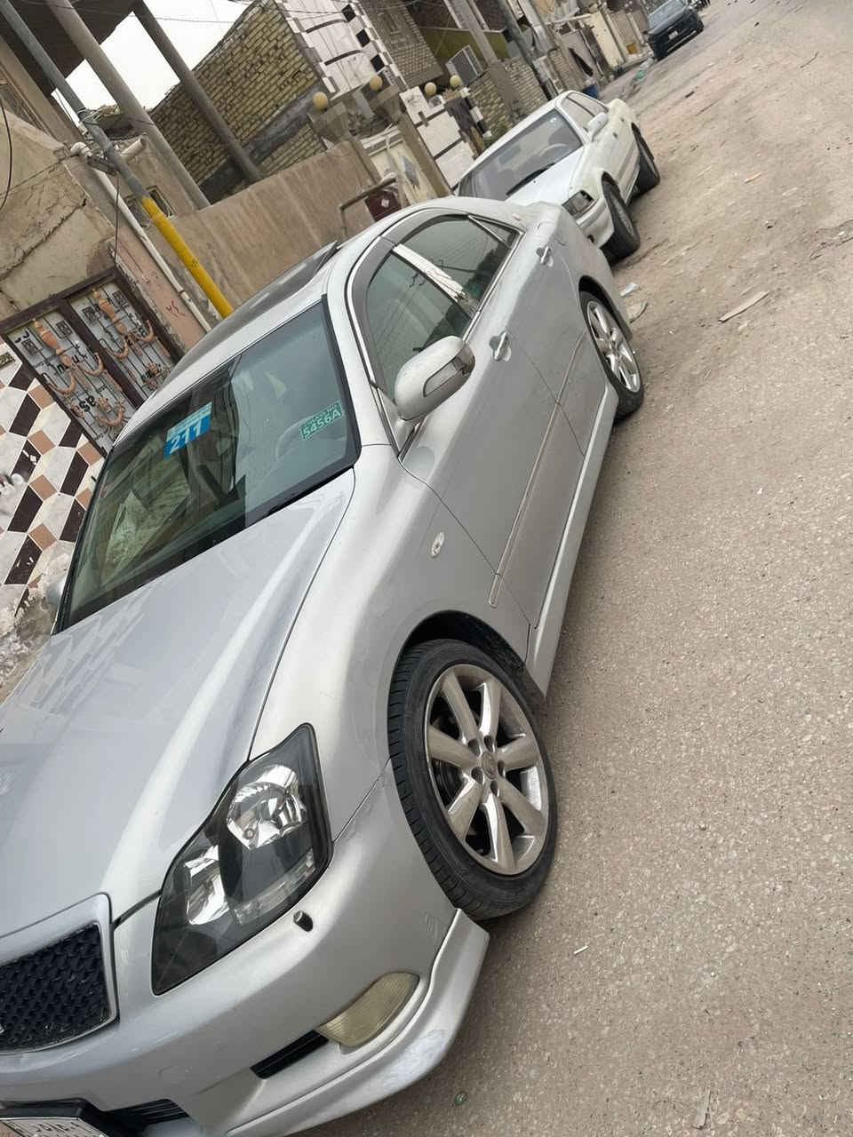 السلام عليكم سياره البيع شاهينه ٢٠٠٥فول مكفول من الكص بس وكاله مكينه كير جديده حداديه جديده الرقم ***********
