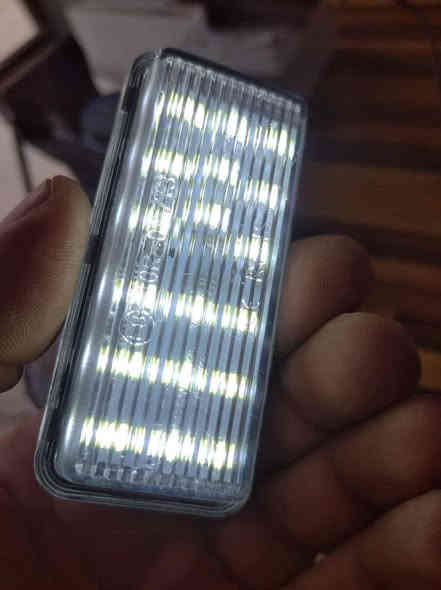 لدات اعلى الرقم.  ملكه  راس الثور فلات.  
سعر التخم ١٥ الف.    نجف نهاية شارع حي الشرطه 
هاتف المحل ***********
