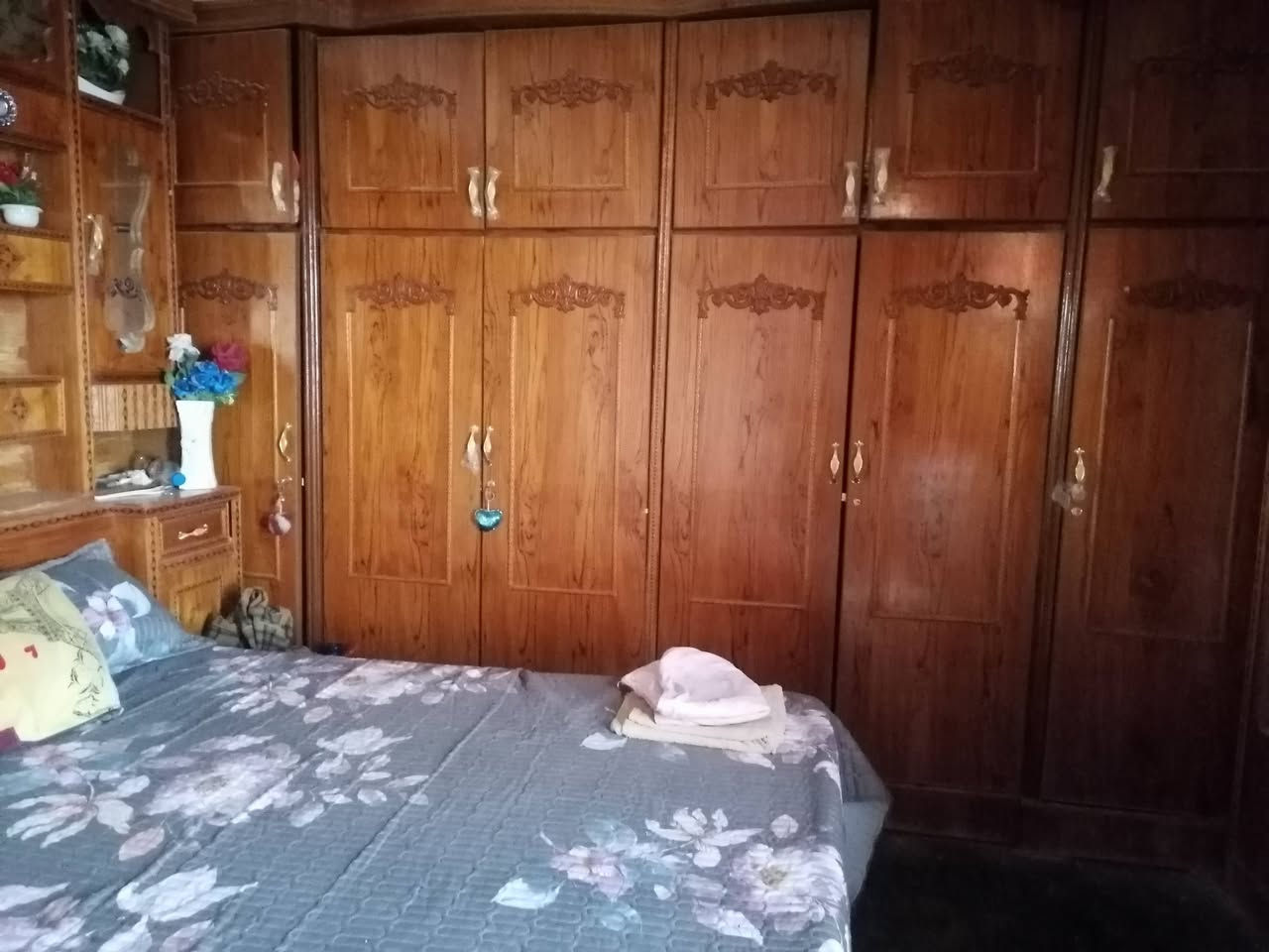 سلام عليكم قرفه خشاب صاج قرفه بعده جديده مكان تكريت ***********
