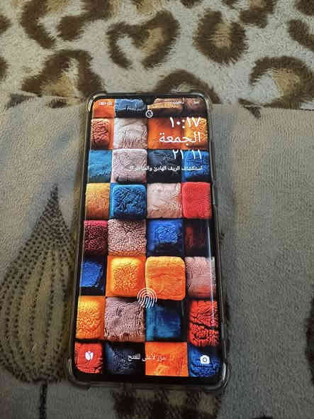 سلام علكم موبل شومي نوت 10 بي كم فطر بل المس مابين ذكر 128 كامل شغليه بس زوم يقارب شكل سعرو 100 ألف ***********
