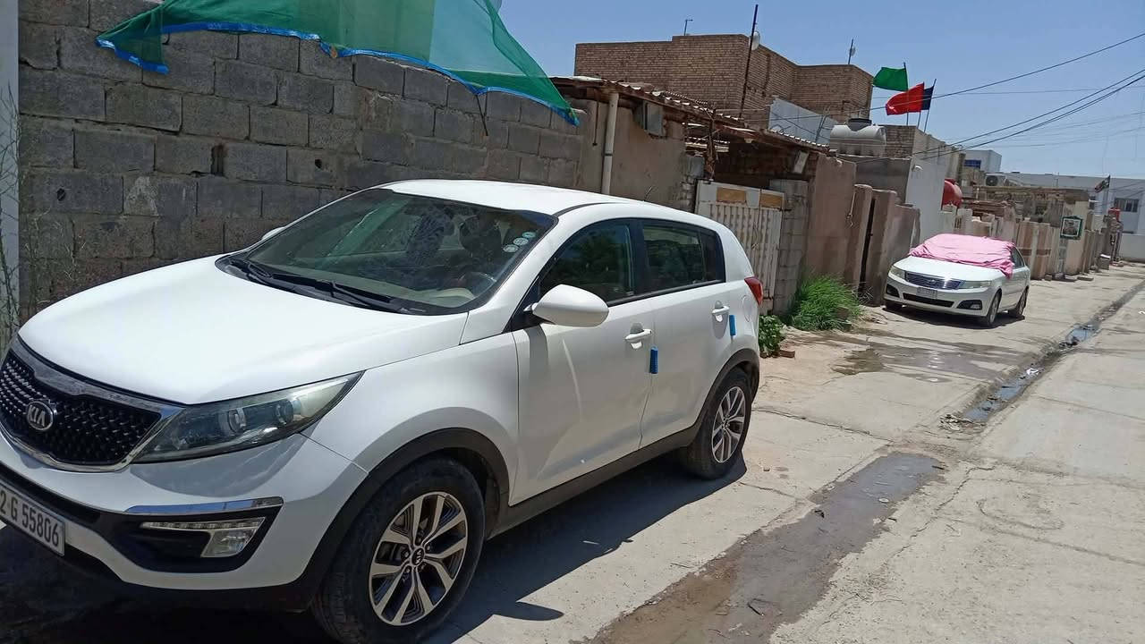 سبورتج ١٦ أمريكي رقم. دولي أربيل سياره. جاهزه مكينه كير... حداديه.. معروضه ١٣٠ وبيه مجال. او. مراوس. ب معوقين. حادثه. قطعتين. بنيد. وجاملغ
***********
