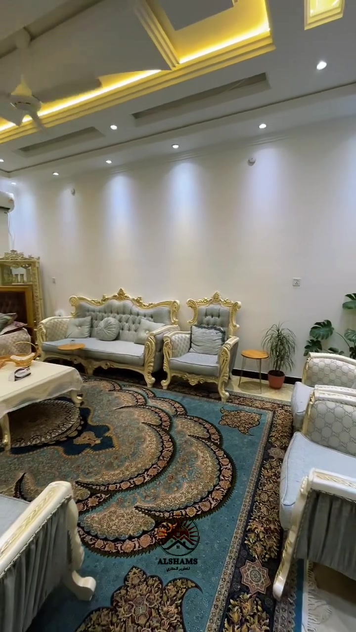 🏡 بيت  للبيع – فرصة مميزة مع الشمس للعقار ☀️

📍 الموقع: الفلوجة - الجغيفي الثانية – 
📌 قرب أسواق البياع وجامع فاطمة الزهراء  

تفاصيل البيت :؛ بيت طابقين يتكون من اربع  غرف نوم وصاله استقبال مطبخ حمامات مناور  

📏 المساحة: 200 م
📐 الواجهة:  10 م
📏 النزال: 20م
🚗 الشارع: 10م

💧 المنطقة مخدومة من  (ماء – كهرباء – سكن – مدارس)
📜 نوع الصنف: طابو زراعي صرف

💰 السعر: 196 مليون – قابل للتفاوض

📞 للاستفسار: ***********
📌 عنوان المكتب: الجغيفي الثانية – مجاور خدمات النعيمي

الشمس للعقار ☀️
اسم يشرق بالثقة في عالم العقار �
