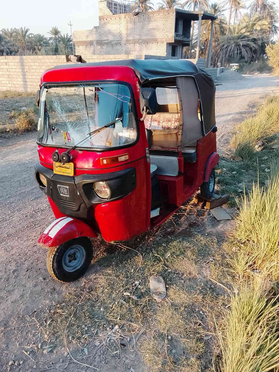 السلام عليكم تكتك للبيع العنوان ديالى الخالص
السعر/ بتلاثه وميه 
الرقم/***********
