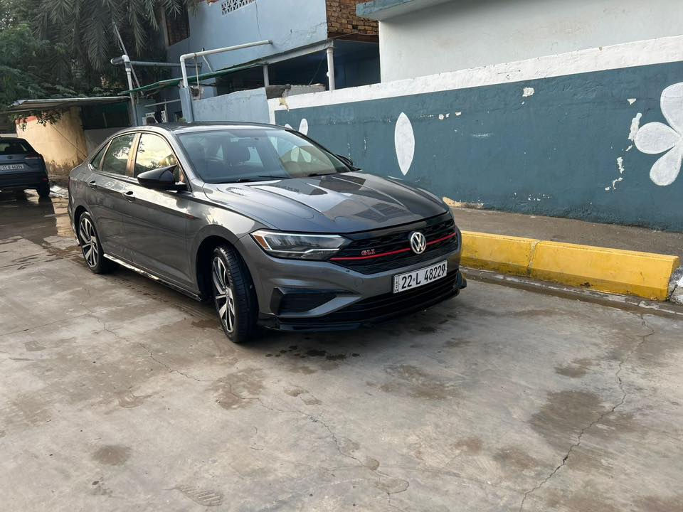 سيارة جيتا موديل ٢١ كير عادي صبغ كلير عام رقم اربيل سعرها ١٢٥ بيع مراوس ***********
مكان سيارة بعقوبة
