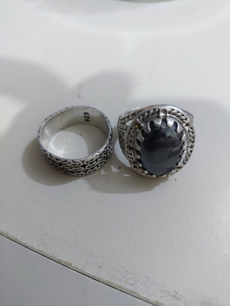 ثكيلات المحبس عمره 15 سنه ولفضه عمره 7 سنوات ثكيلات قيمهن بل يرضي الله


**إذا كنت صاحب هذا الإعلان وتريد حذفه لأي سبب، رجاءا أرسل رسالة إلى الدعم الفني**