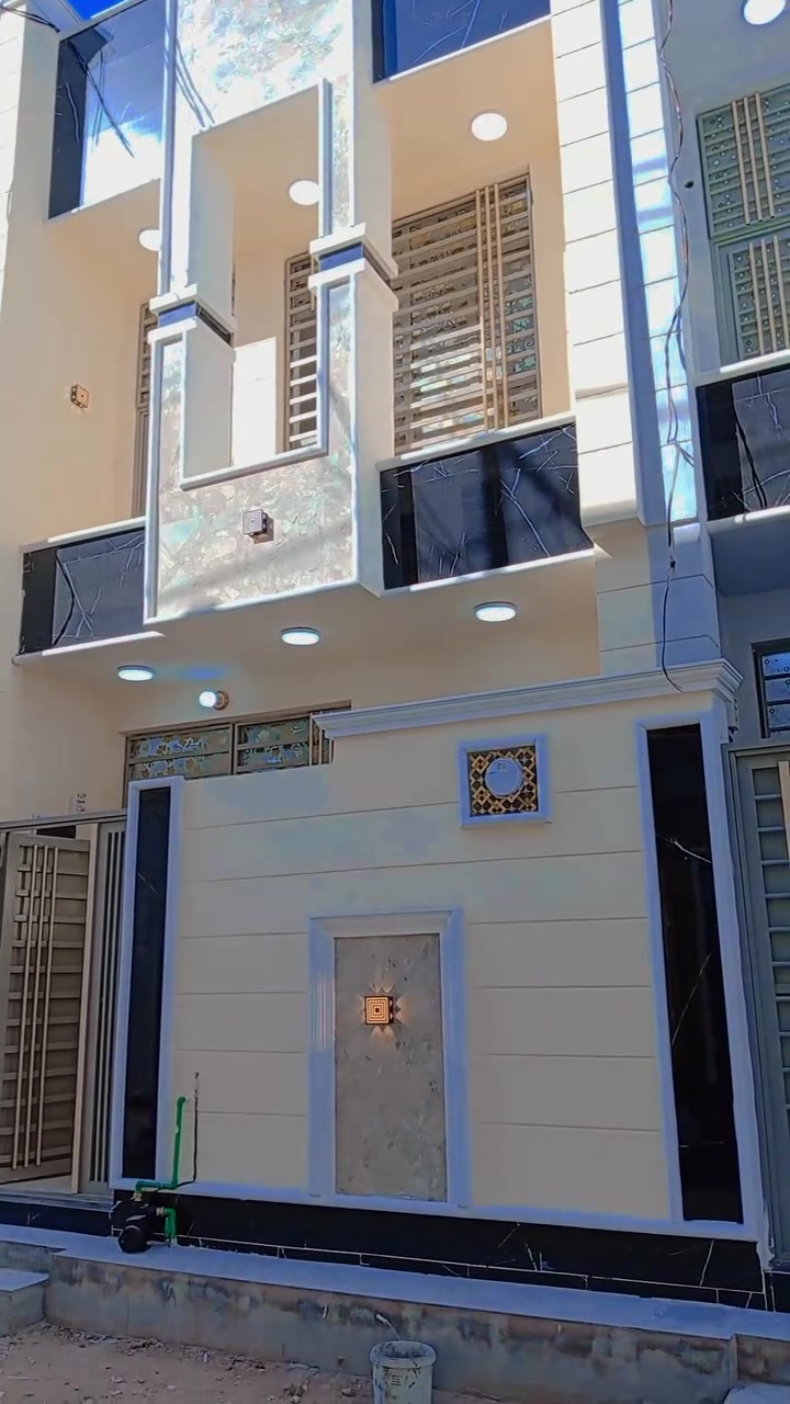 اللهم صل على محمد وال محمد الطيبين الطاهرين
بيوت للبيع في كربلاء سايدين جاير حي ذو الفقار
يصلح حسينية أو سكن أو دار استراحه كل التفاصيل مذكورة بالفيديو تابع الفديو للنهاية...،

*********** وتساب

***********
