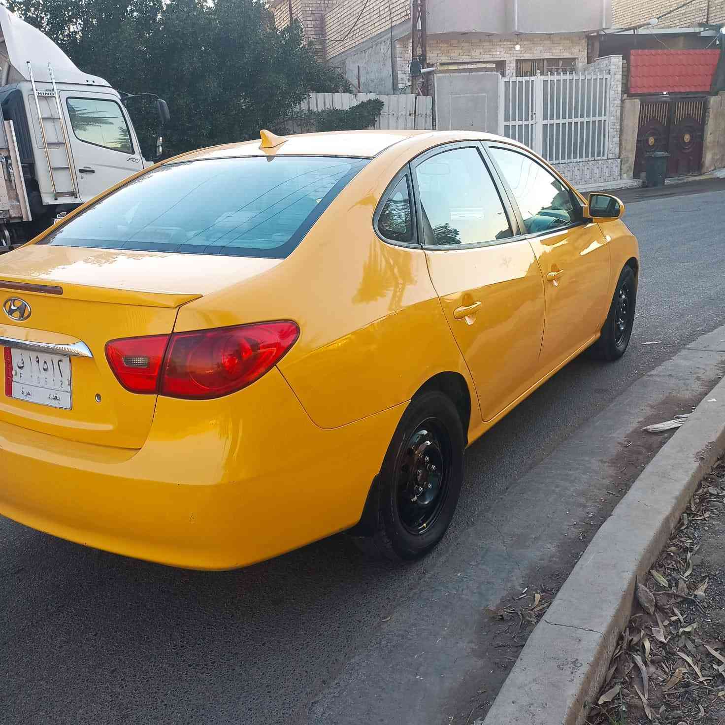 السلام عليكم النترا 2010وارد أمريكي حادثه جاملق خلفي صور الحادث بالمنشور بجم كبس مكينه 2000 السياره جديده السعر 92$ وبيه مجال بيع فقط بدون مراوس ولادين ولا قسط الاستفسار اتصل *********** مكانه بغداد
