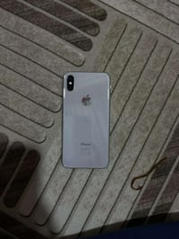 آيفون X • ٢٥٦ جيجا • بطارية ٧٦٪