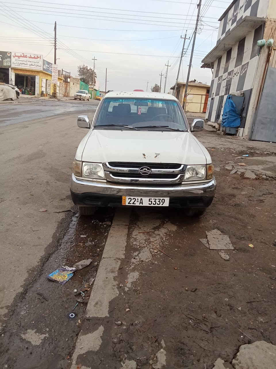 سلام عليكم بيكم للبيع دير 2007 دبل قماره سياره رقم اربيل باسمناه سياره بيها صبغ طقم جديد ماكينه وجير جديد شرط تعيات فوق النص عمر تبريد تدفئه شغال رقم الهاتف *********** رقم ***********
