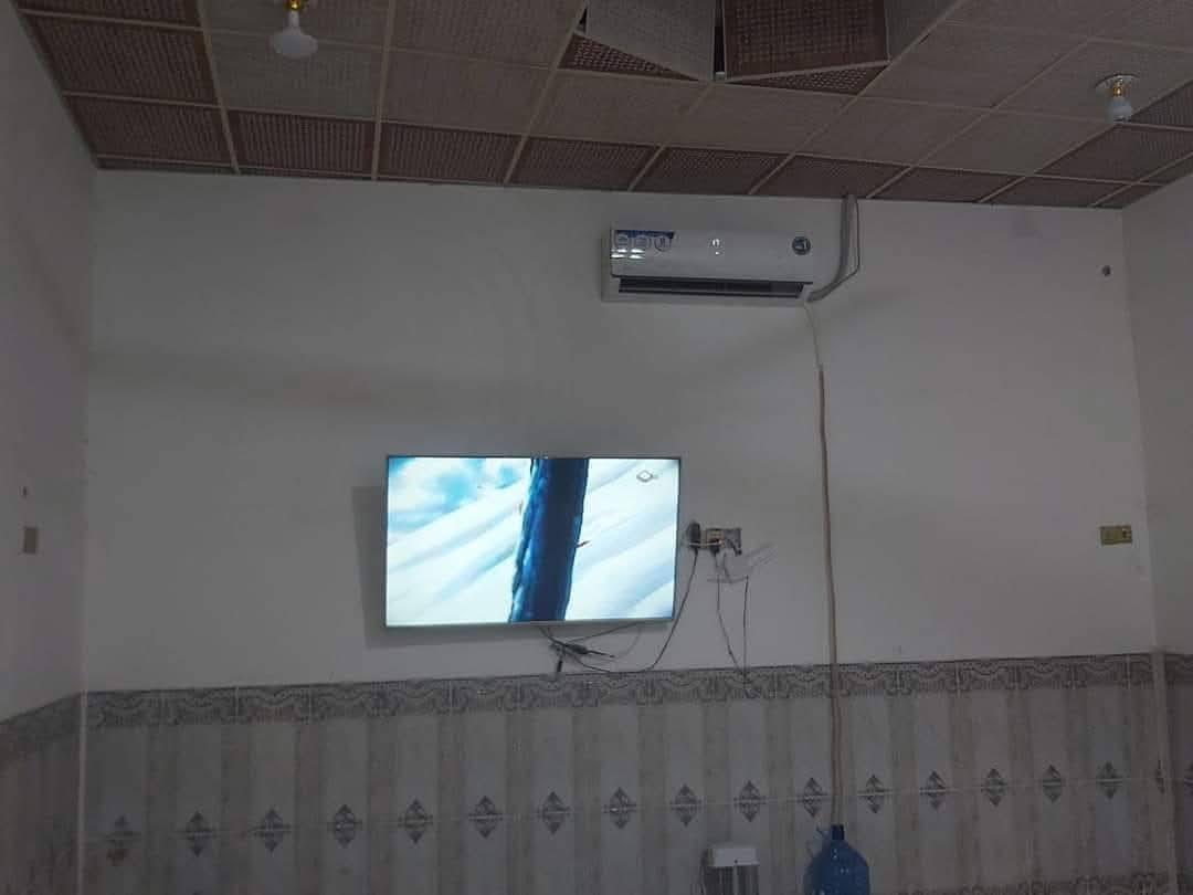 بيت وقف للبيع قضاء ابي الخصيب طريق الصحراء شارع جامع السيد الشهداء مساحة ٢٠٠م
***********
