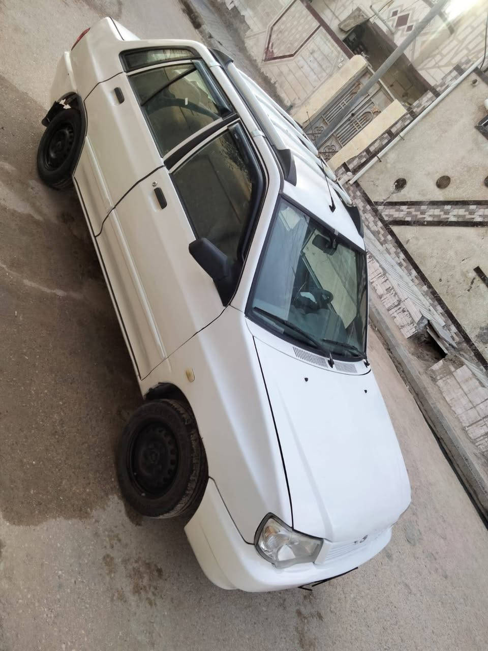 سايبة دمعه 2012 العنوان السماوه الرميثه رقم بغداد السعر 33 وبيها مجال مكفولة  من الكلبة والضربة كير مكينة حداديه شرط دوشة جلد وشاشة  بيع ومراوس حسب القناعه ***********
