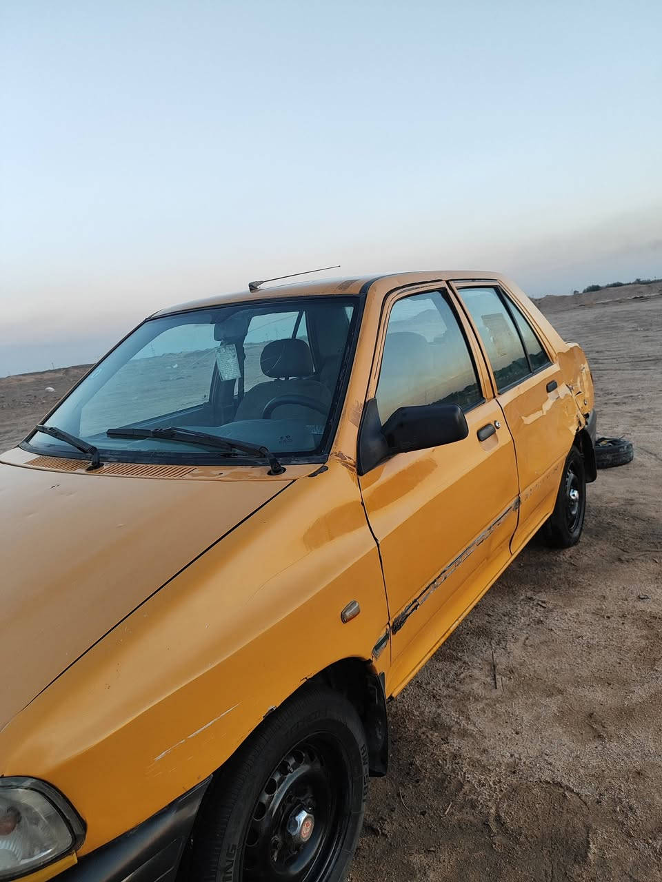 سلام عليكم سايبا موديل 2015 مكفوله عدا هاي الطخه بسيطه ترجع ع لبارد كير ومحرك برايد مصفره هيئه وغرامات رقم نكليزي بسمي سنويه ل27 بلحقيقه احلا من الصور تخم تاير جديد برغي مامبدل بيها سعر خاص اتصل ع هاذه رقم ***********
