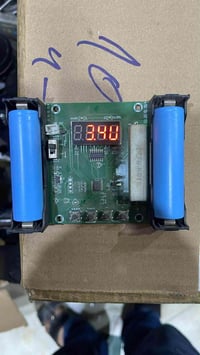 جهاز فحص البطاريات • فحص السعة