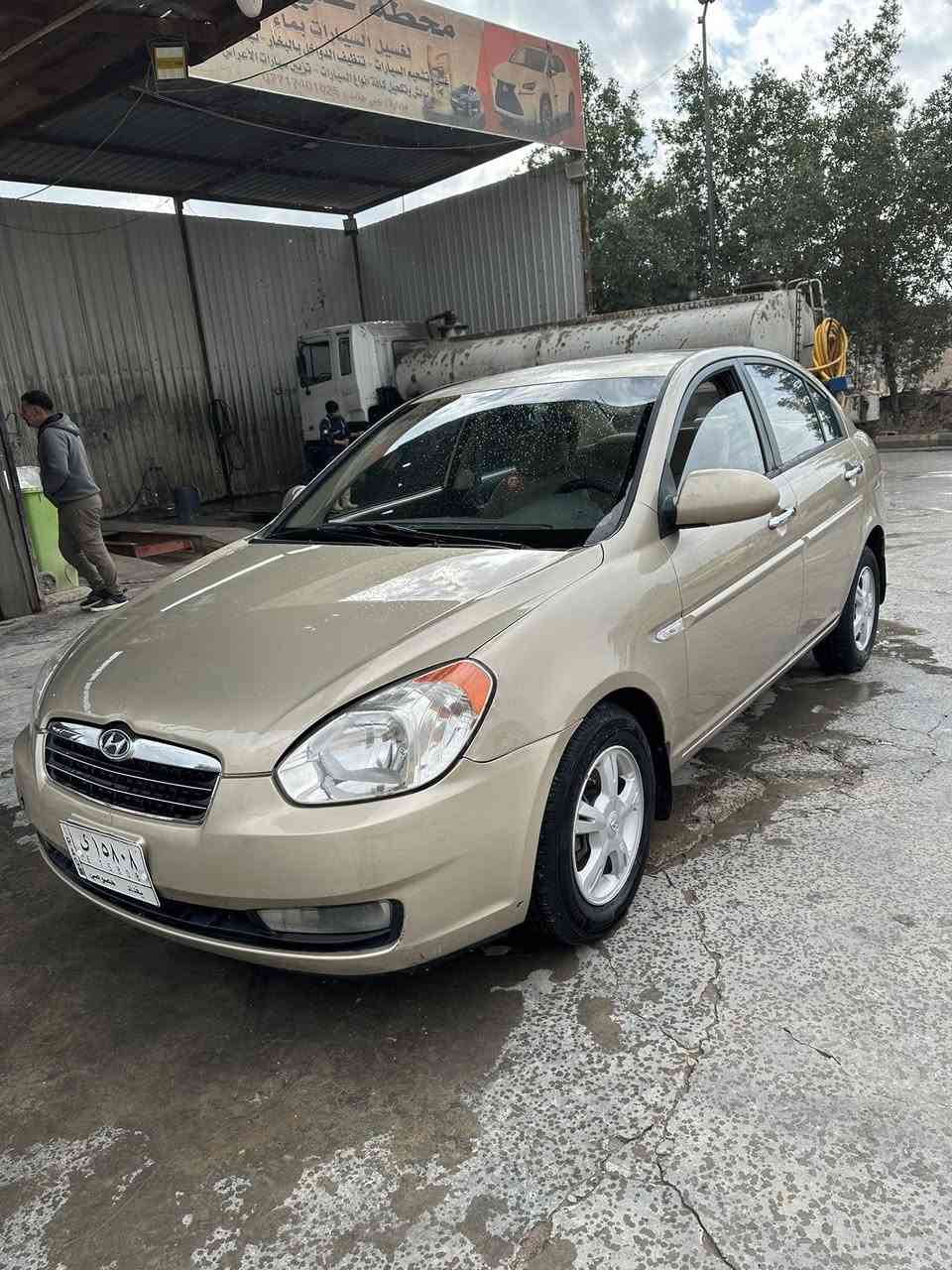 سلام عليكم 
اكسنت موديل ٢٠١٠خليجي 
بيهه طخه بداير مال جاملغ خلفي
قماره بيهه جراد
سياره جديده ع وضع شركه كلشي ماملعوب بيهه
مكينه ١٦٠٠دوش
ادامه كامله
ماشيه ١٦٤حقيقي
صدر امامي خلفي جديد
تخم تاير جديد
سياره جاهزه من كل نواحي غرفتهه كلش جديده 
مكان سياره بغداد زعفرانيه 
السعر ٩٥وبيهه مجال بسيط
***********
