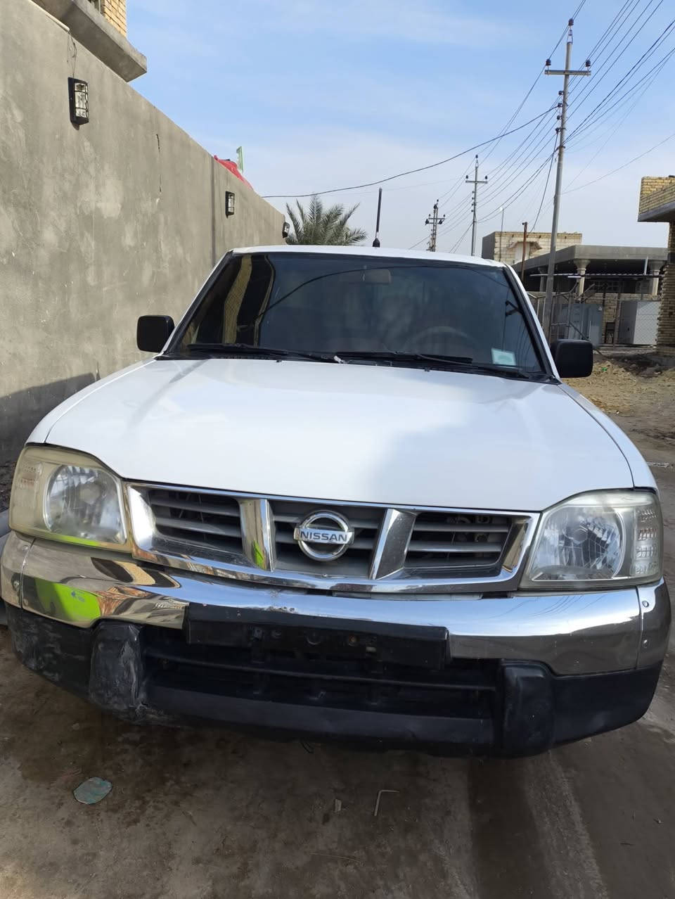 السلام عليكم اخوان سياره بيكم نيسان شبوط موديل 2008 سياره كامله من كلشي مصبوغه عام جماليه السياره مال بيت حداده جديده كير مكينه كلشي مابيهن شرط الفحص  المسجل يشتغل تدفئه تبريد يشتغل عوزه فقط غاز مابيهه تبخير ماكو تنقيص ماكو نضيفه من داخل ومن خارج فيت بم جديد السياره كامله من كلشي بس شغل واطلع السعر ٧٦ وبيهه مجال مكاني البصره قضاء المدينة / ***********
