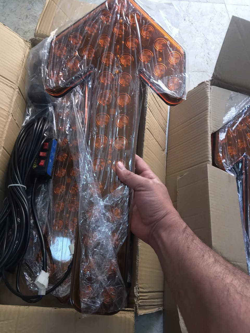 اشاير 4 قطع حجمهن كلش جبير الي يفيدنه يخلي سعر وياخذهن


**إذا كنت صاحب هذا الإعلان وتريد حذفه لأي سبب، رجاءا أرسل رسالة إلى الدعم الفني**