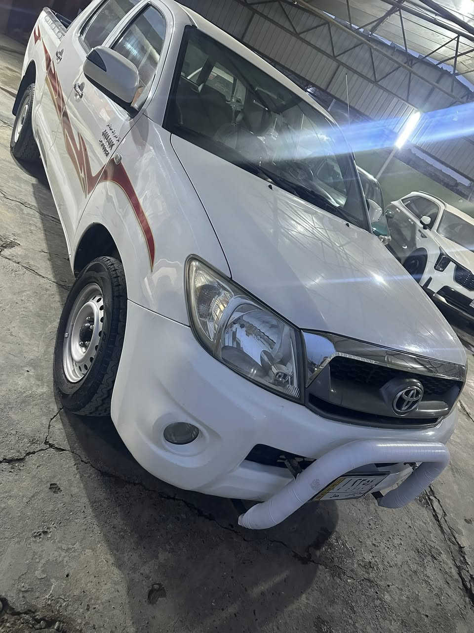 تيوتا ٢٠١١ سعودي شاصي ١٢ بدون صبغ فقط بارد مكان واحد كير محرك مكفول صدر جديد جاهزه السياره سعر ١٨٥ وبيها مجال قليل للاستفسار 
رقم صلاح الدين سنويه لل٢٨ 
*********** 
مكان سامراء
