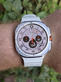 Samsung Galaxy watch ultra غراضهة كاملة نظافة 100%  للاستفسار یرجی الم...