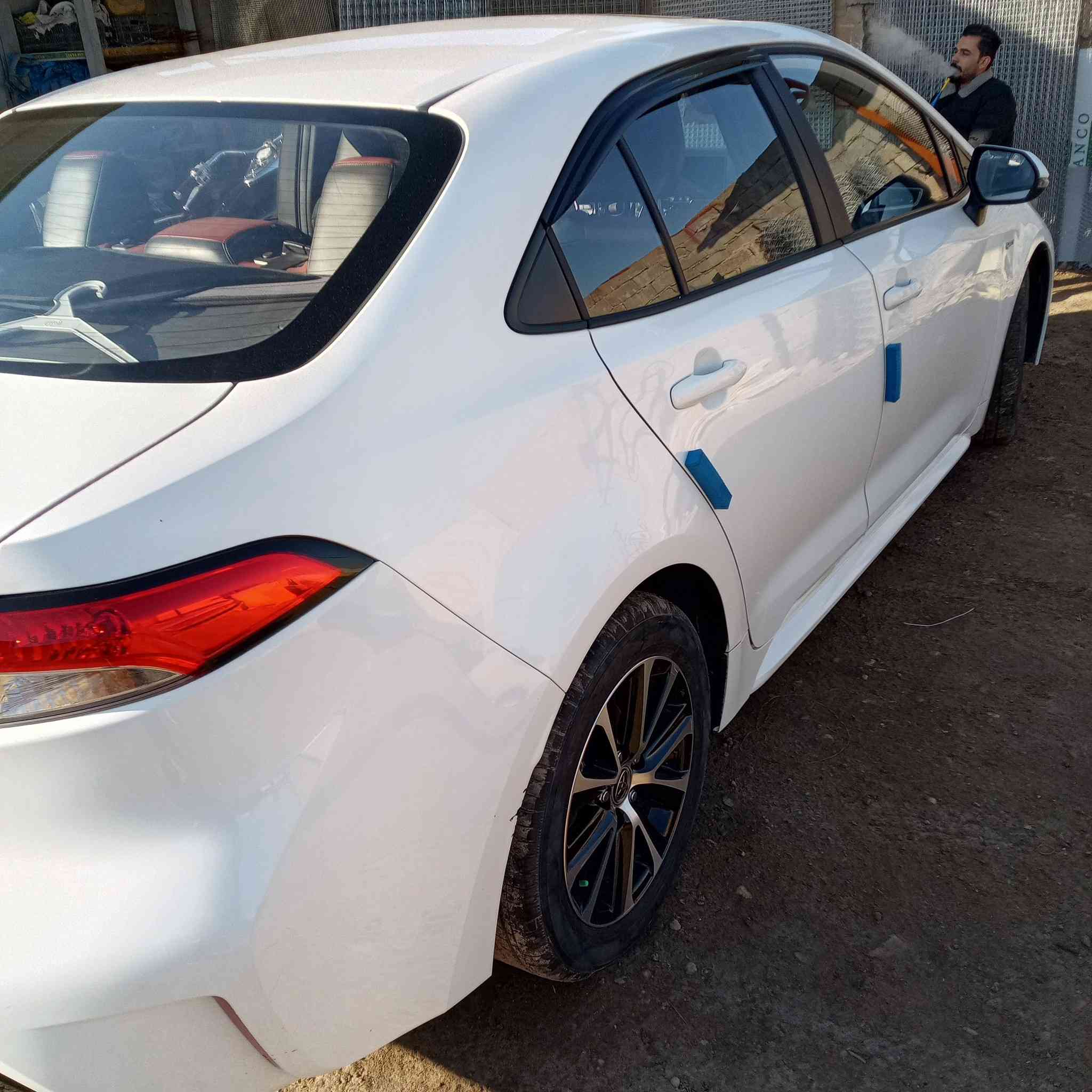 كورله هايبرد2025 حره تحويل. بغداد 
كفاله عامه. ماشيه 38
فول1/1. كشن احمر. كهربائي/شاشه/ويلكب /بصمه عدد 2/زنون بلادي/فتحه/اشاير مري /قطعتين تبريد/نضام كاربلي ابلاد/تحكم استيرن جهتين /سايد ابريك كهربائي/
السعر 152. وبيه مجال 
***********
