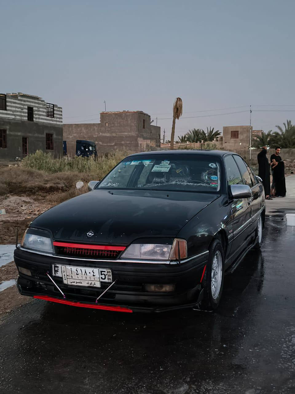 السلام عليكم...
للبيع اوبل اوميگا موديل 1992 مكينه 20 گير عادي 

سنويه لل28 بيها وكاله عامه رقم كركرك مشروع وطني 

السعر 35 بيها مجال 

العنوان / البصرة / قضاء المدينة 

للاستفسار / ***********
