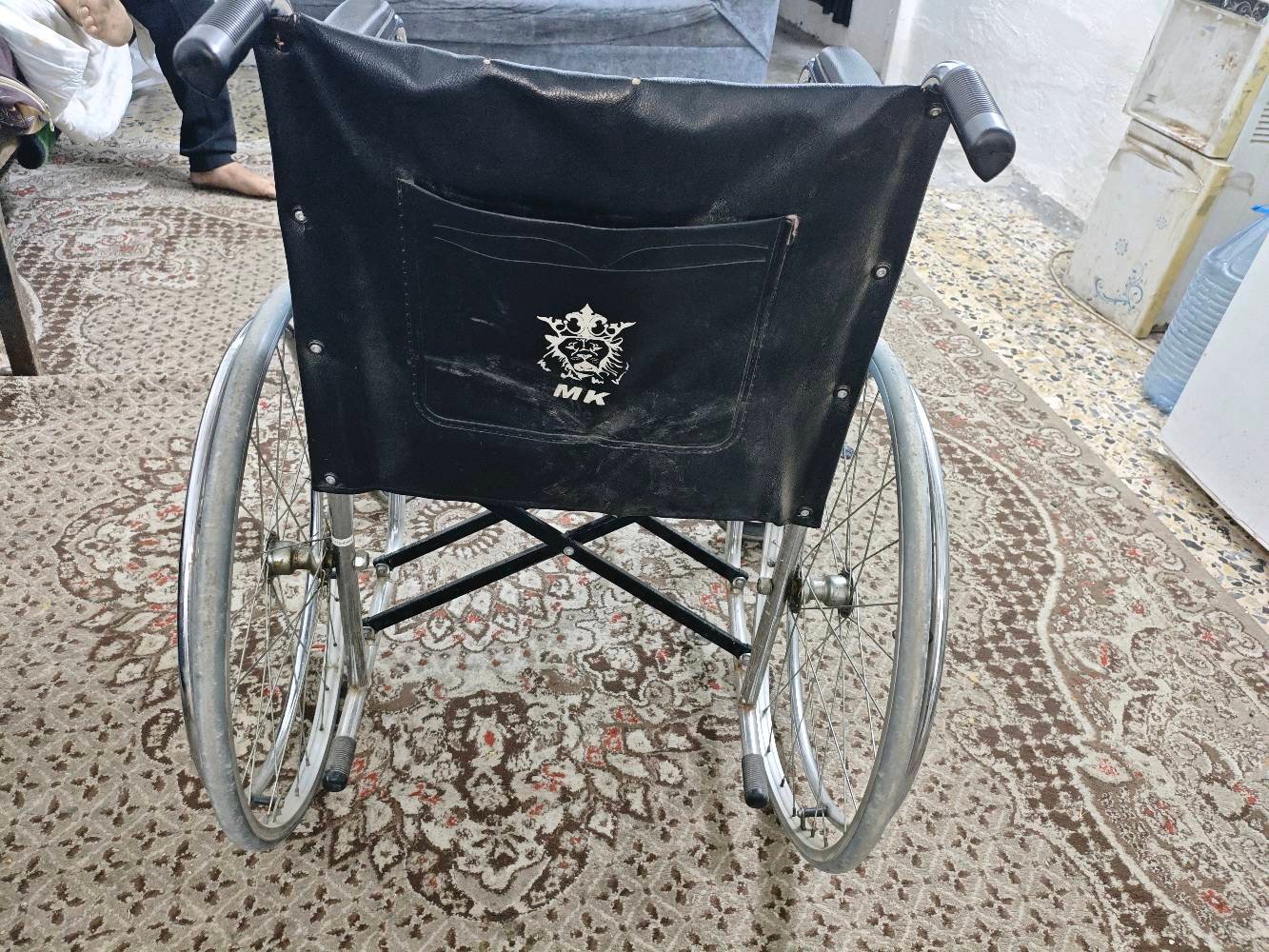 اي خلل ما بيها اخت الجديده نضيفه العربانه مابيها اي مشاكل تكدر تفحصها و العنوان العلاوي قرب مصور الشام فرع 3 منطقة جزيرة عرب 