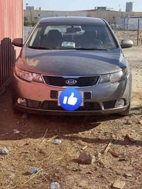 فورتي ادوات 2010 سياره جاهزه وجديده مابيها نقص السعر 45$  ويرهم مراوس ...