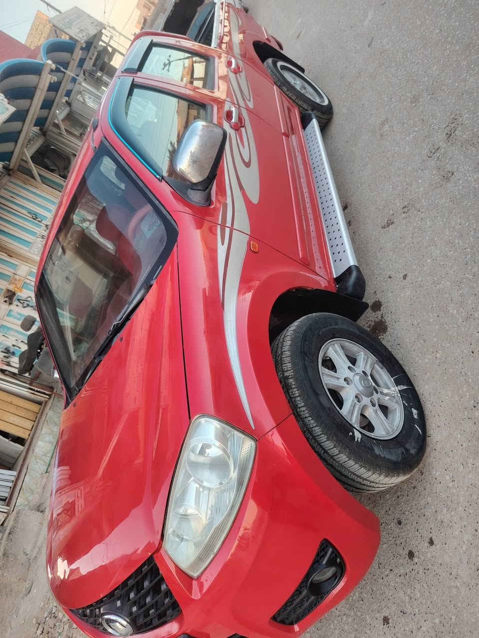 سلام عليكم كريت ويل موديل 2013 مكفولة كفالة عامه رقم واسط تحويل مباشر سنويه مجدده 2027 كير محرك حداديه جديده تخم تاير جديد السعر 67 وبيها مجال اتصال *********** العنوان الديوانية
