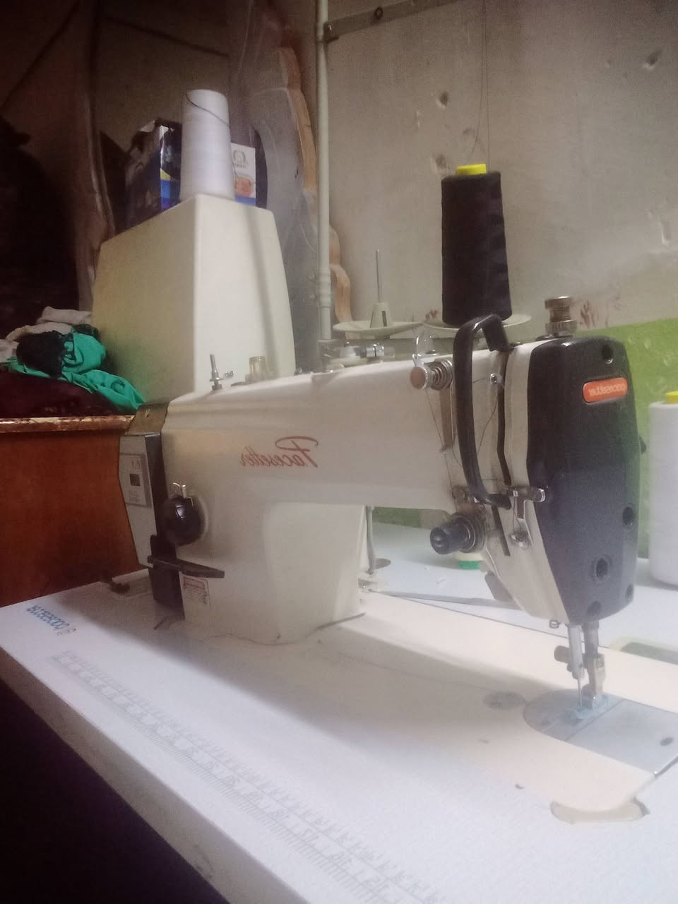 مكينه خياطه باسستر صناعي ومكينه اوفر جمسي صناعي خمس خيط للبيع مكانهم كربلاء شرط  الفحص والنضافه ابيعهم شلع لايوجد توصيل سعرهن 550ثنينهن


**إذا كنت صاحب هذا الإعلان وتريد حذفه لأي سبب، رجاءا أرسل رسالة إلى الدعم الفني**