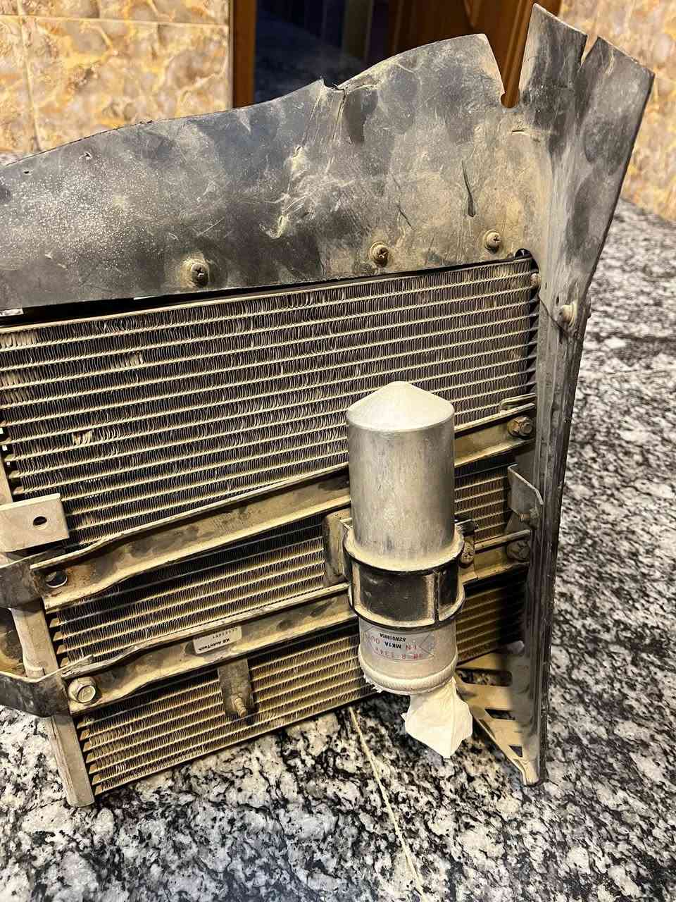 السلام عليكم للبيع راديتر مال كصه كنتر رقم***********
