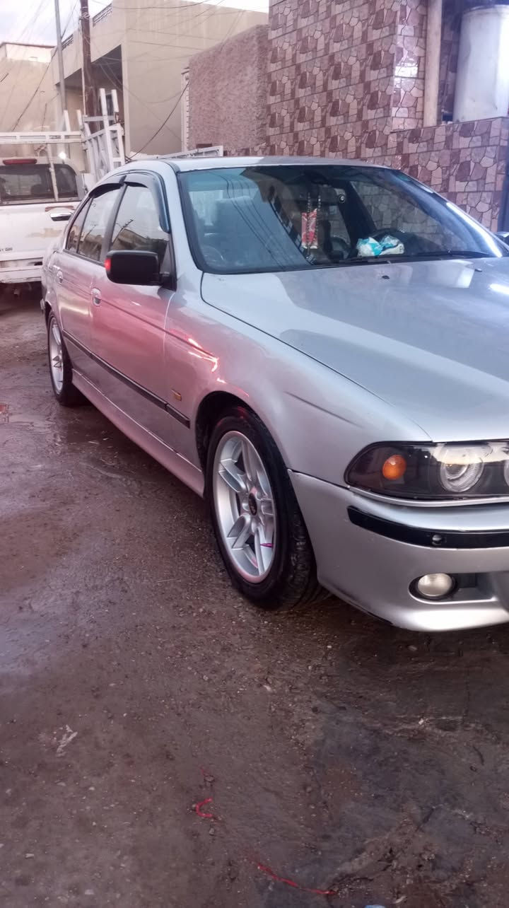 BMW E39 528I موديل 2000 رقم اربيل جديد السيارة بأسمي 
هزة جديدة تحويل او وكالة
مواصفات السيارة فول
محرك 6 سلندر دبل فانوس اقتصادي
كير اوتو وعادي وS و M
كشنات مخمل 
سلايت روف  سقف كهرباء
حساسات امامي وخلفي 
جام اوتو اربع جامات 
جنطة بصمة شفط
تحكم مري جهتين
شاشة اندرويد وكاميرا امامي خلفي 
تخم تاير جديد ويل M
صدر امامي خلفي جديد 
صبغ عام 
تدفئة شغالة 
السيارة كاملة الكمال لله ما عدا التبريد لان تعاجزت اسوي لان شتاء
 السيارة مكانها بغداد 
السعر 95 وبيها مجال قليل 
الشراي يتصل على الرقم ***********
***********
